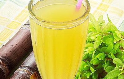 全套甘蔗汁飲料加工設(shè)備，小型蔬果汁生產(chǎn)線